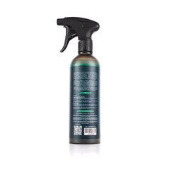 Armour Detail Supply trigger close-up highlighting easy spray control benefit