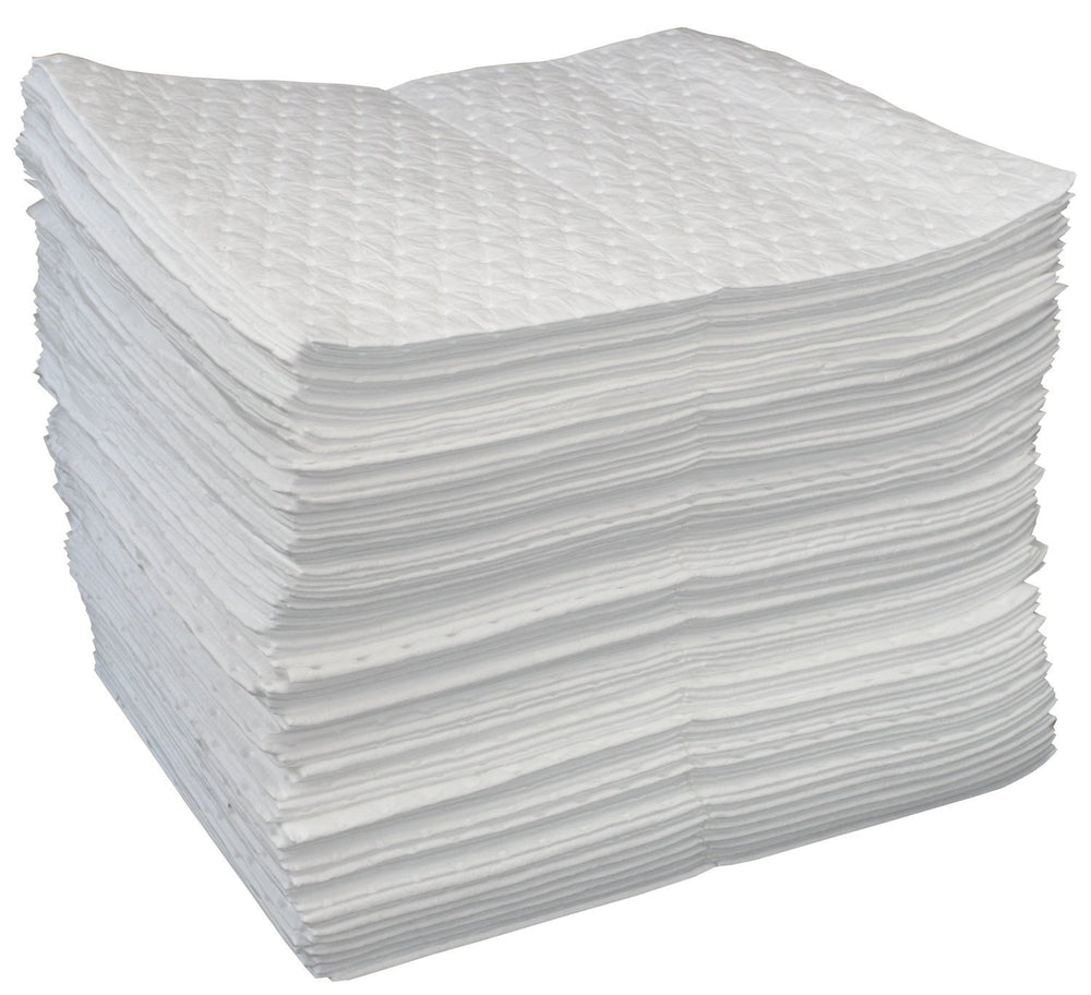 Auto Care front packaging showing 50-count 15x20 oil-only pads, durable storage benefit
