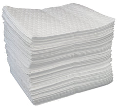 Auto Care front packaging showing 50-count 15x20 oil-only pads, durable storage benefit