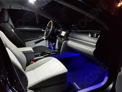 AUTOGINE map and dome lights lit in Prius demonstrating brighter cabin illumination