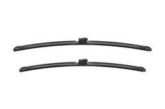 BOSCH AeroTwin close-up of rubber edge showing streak-free wiping benefit