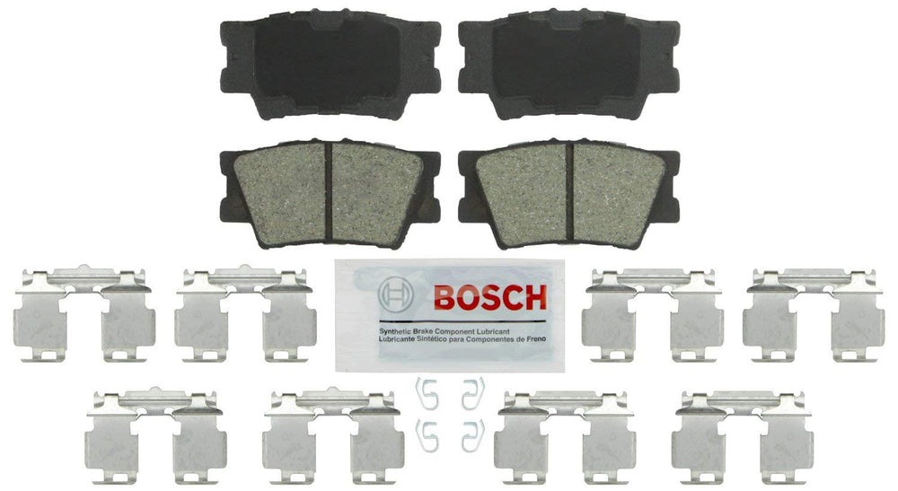 Bosch rear brake pad set front packaging showing parts and benefits