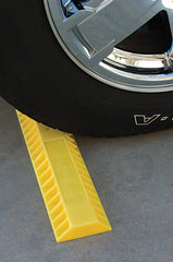 Camco AccuPark close-up of resin texture demonstrating durable construction
