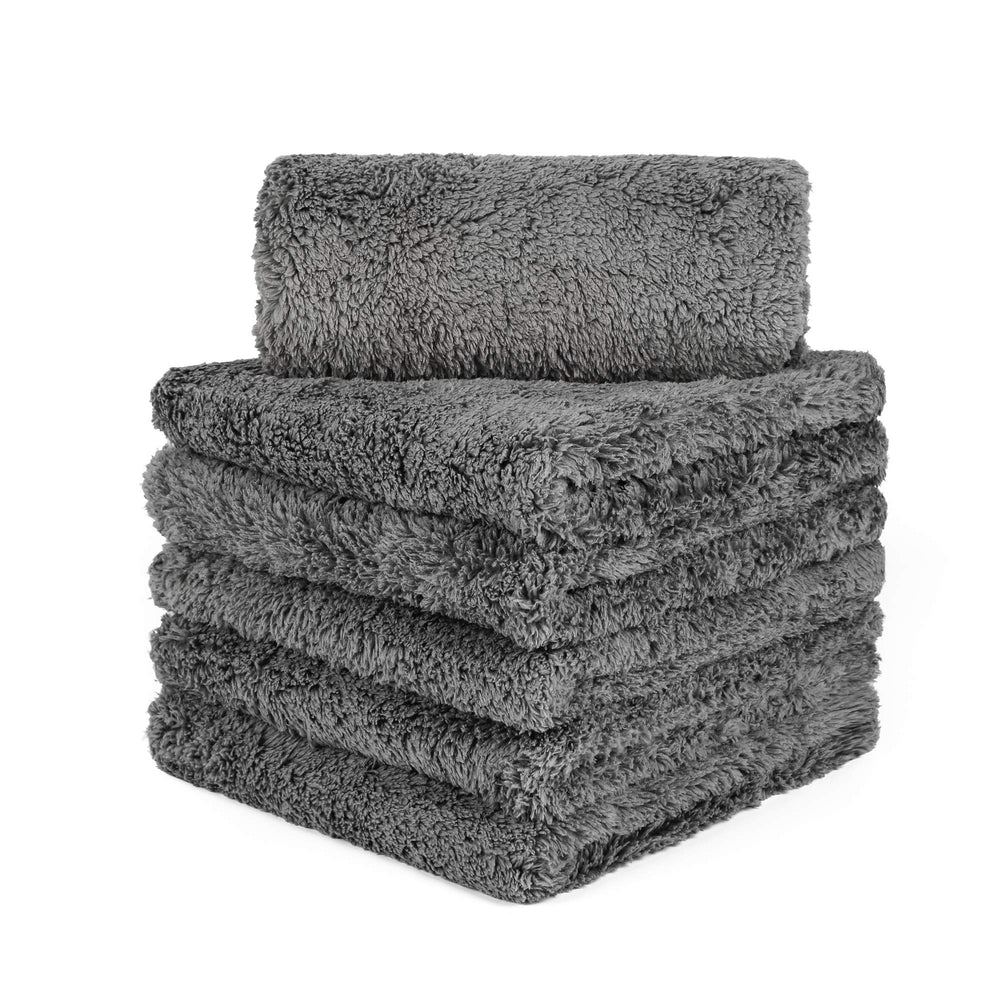 CARCAREZ front view of gray towels showing plush finish and pack benefit