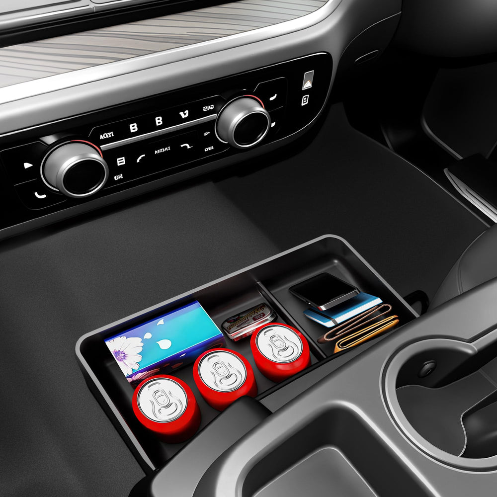 DAZANZAN front view installed in Silverado console shows tidy organization benefit