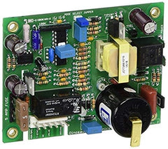 Dinosaur Electronics FAN50PLUS close-up of microcontroller and components for precise timing