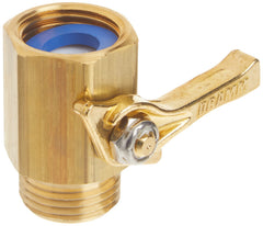 Dramm close-up of oversized handle demonstrating easy grip and quick quarter-turn control