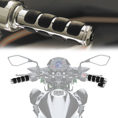 DREAMIZER throttle-assist detail on right grip illustrating reduced wrist fatigue benefit