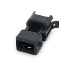 FainWan side profile of an EV1-to-USCAR adapter pair demonstrating plug alignment