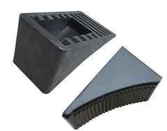 Fasmov side profile highlighting triangular wedge shape for strong tire contact and safety