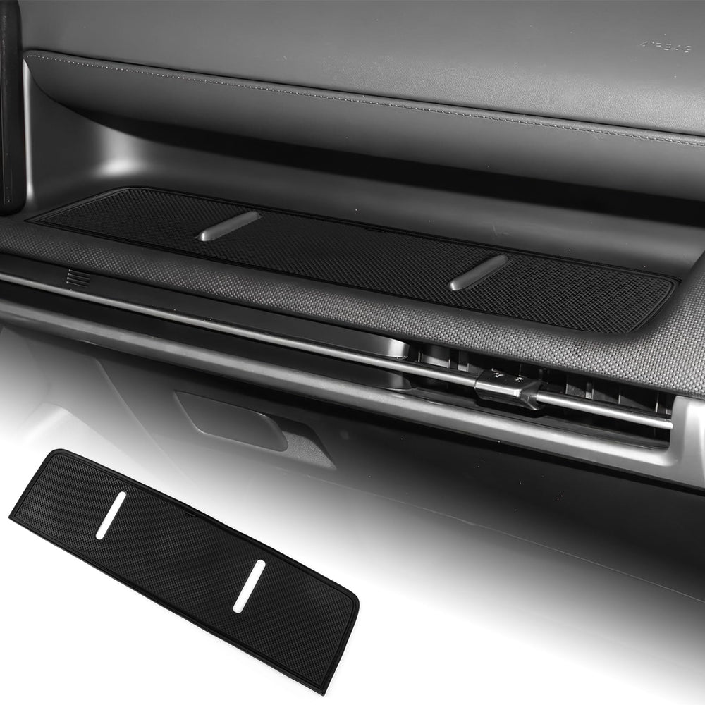FDAIUN front view of mat showing precise fit and clean look