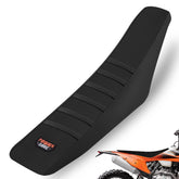 fewfuss front view of black seat cover showing improved grip
