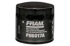 Fram PH6017A filter media closeup highlighting 95% dirt-trapping efficiency
