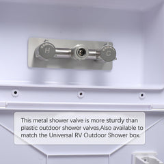 G-Sunny quick connect adapters laid out showing compatibility and leak-free benefit