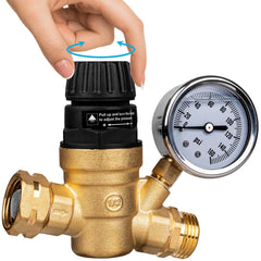 Gickbusus front view of regulator showing compact design and portability