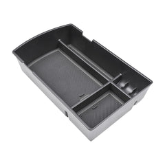 HGWEI installed in Subaru Ascent console preserving charging port access