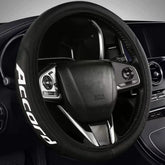 HUIANTS white steering wheel cover front view showing sleek leather finish and improved aesthetics