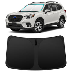 INSAUTO front view in Forester showing full windshield coverage and sun protection