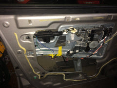 InstallGear close-up of connecting rod and mounting strap showing adaptable hardware