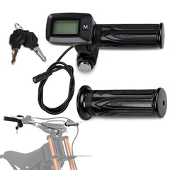 IUVWISN front display throttle showing clear speed readout and quick reference