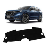 KUST front view installed on CR-V dashboard reduces glare