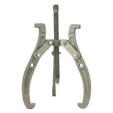 MANNIFEN front view of 3 jaw gear puller showing full tool benefits