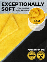Mighty Cleaner close-up of plush microfiber fibers for high absorbency