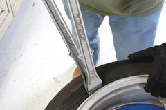 Motion Pro close-up of forged steel foot showing hardened edge for clean bead break