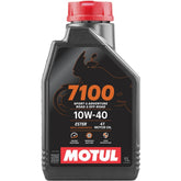 Motul 7100 4T front bottle view showing product branding and professional protection