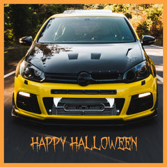 Nitakou fangs installed on black SUV, creates dramatic Halloween look