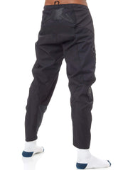 O'NEAL Element detail of reinforced knee and seat panels for abrasion protection