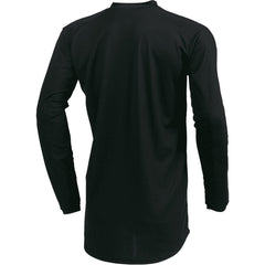 O'NEAL close-up of sewn-in elbow padding offering durable arm protection