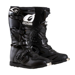 O'NEAL front view of boot showing profile and logo for confident protection