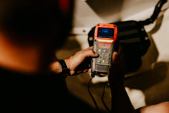 OPTIMA D400+ clamps and PowerLink connectors ready for spark-free connection benefit