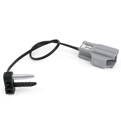 Outopakkle connector close-up showing secure plug that ensures correct signal