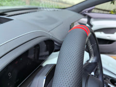 PartsTo composite core detail demonstrating sturdy, stretchable backing