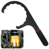 Sporthfish C‑shaped wrench front view showing fit and benefit