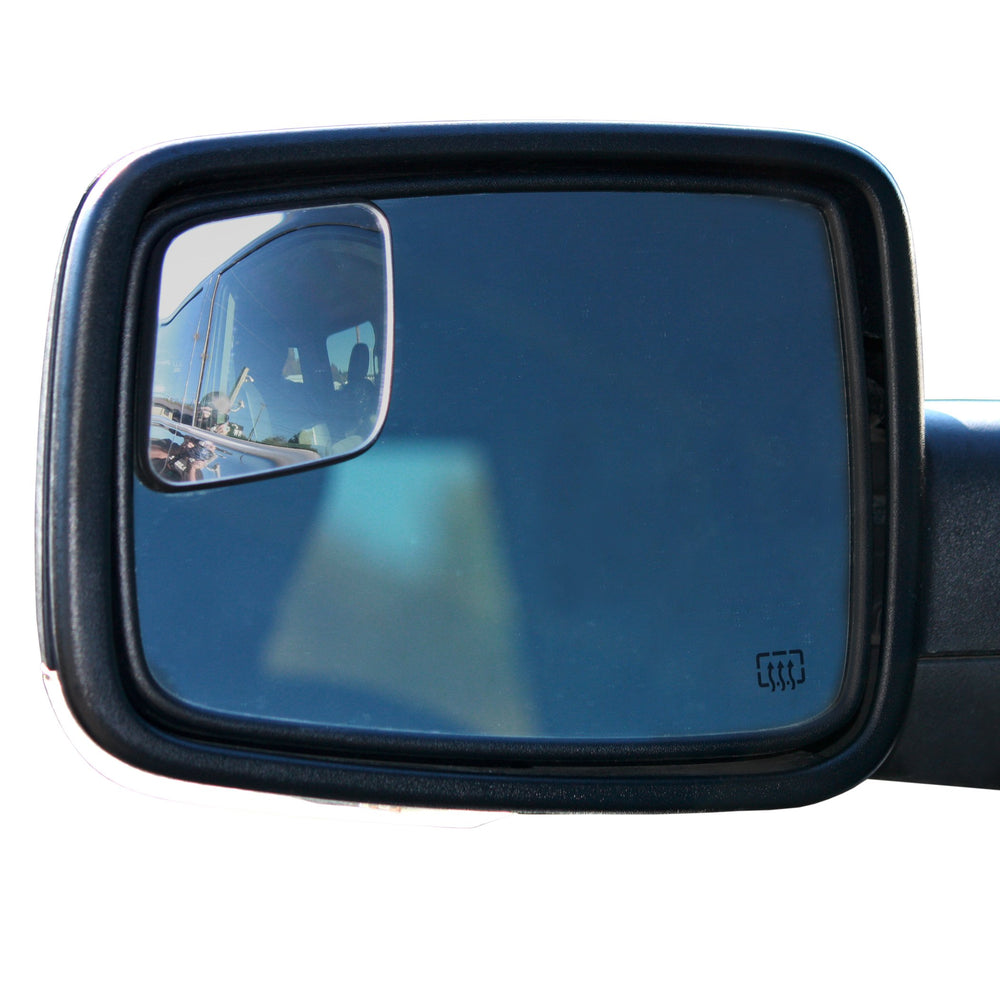 WadeStar RM10 front view showing compact blind spot mirror and improved sightline