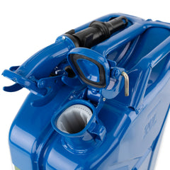 Wavian handle and cap detail highlighting ergonomic grip and durable closure