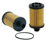 Wix oil filter front packaging showing label and compact size benefit