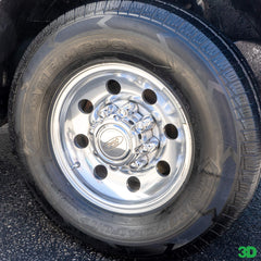 3D applicator pad spreading protectant for controlled, streak-free shine