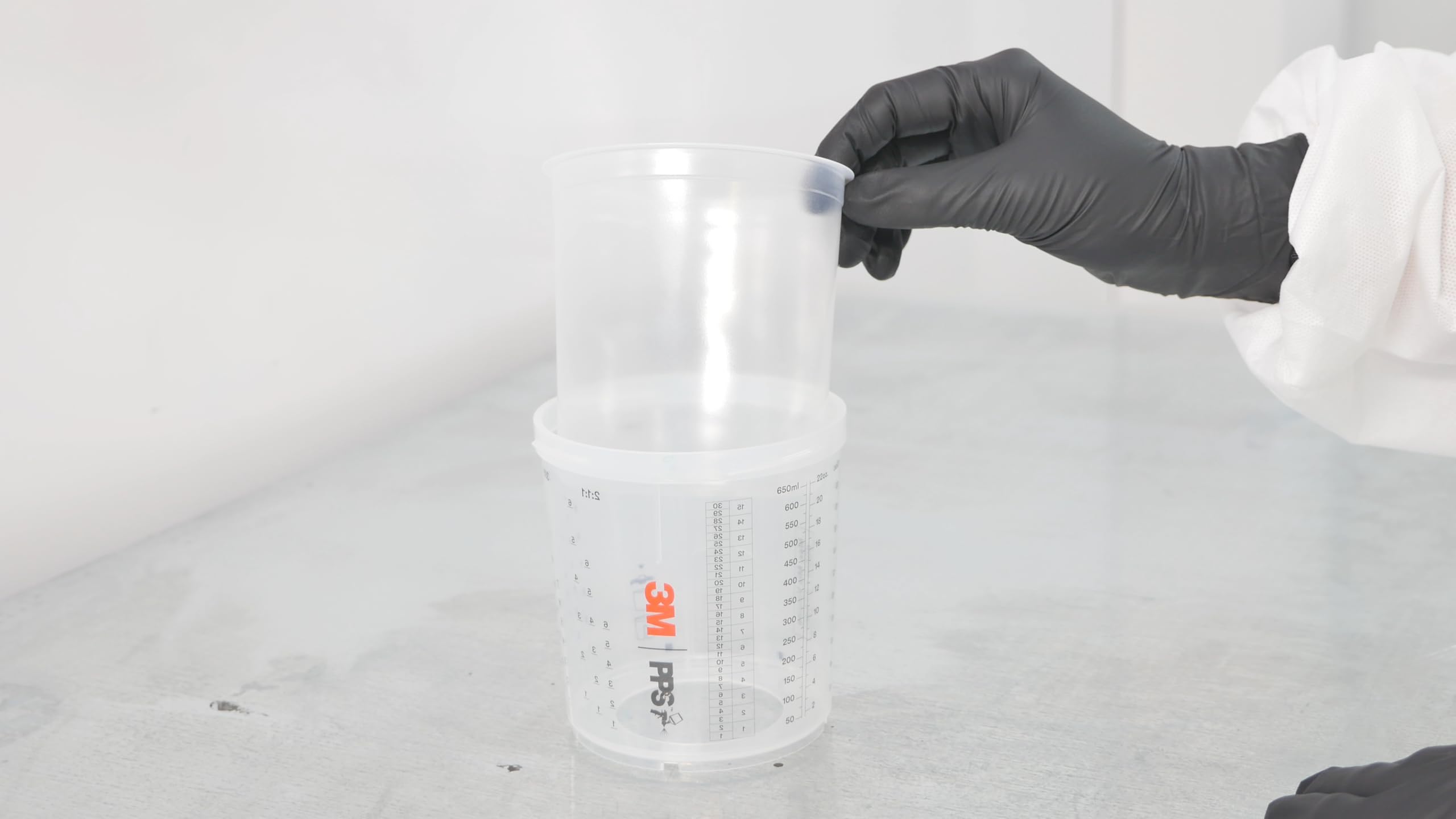 3M mixing on scale demonstration showing accurate ratio mixing workflow