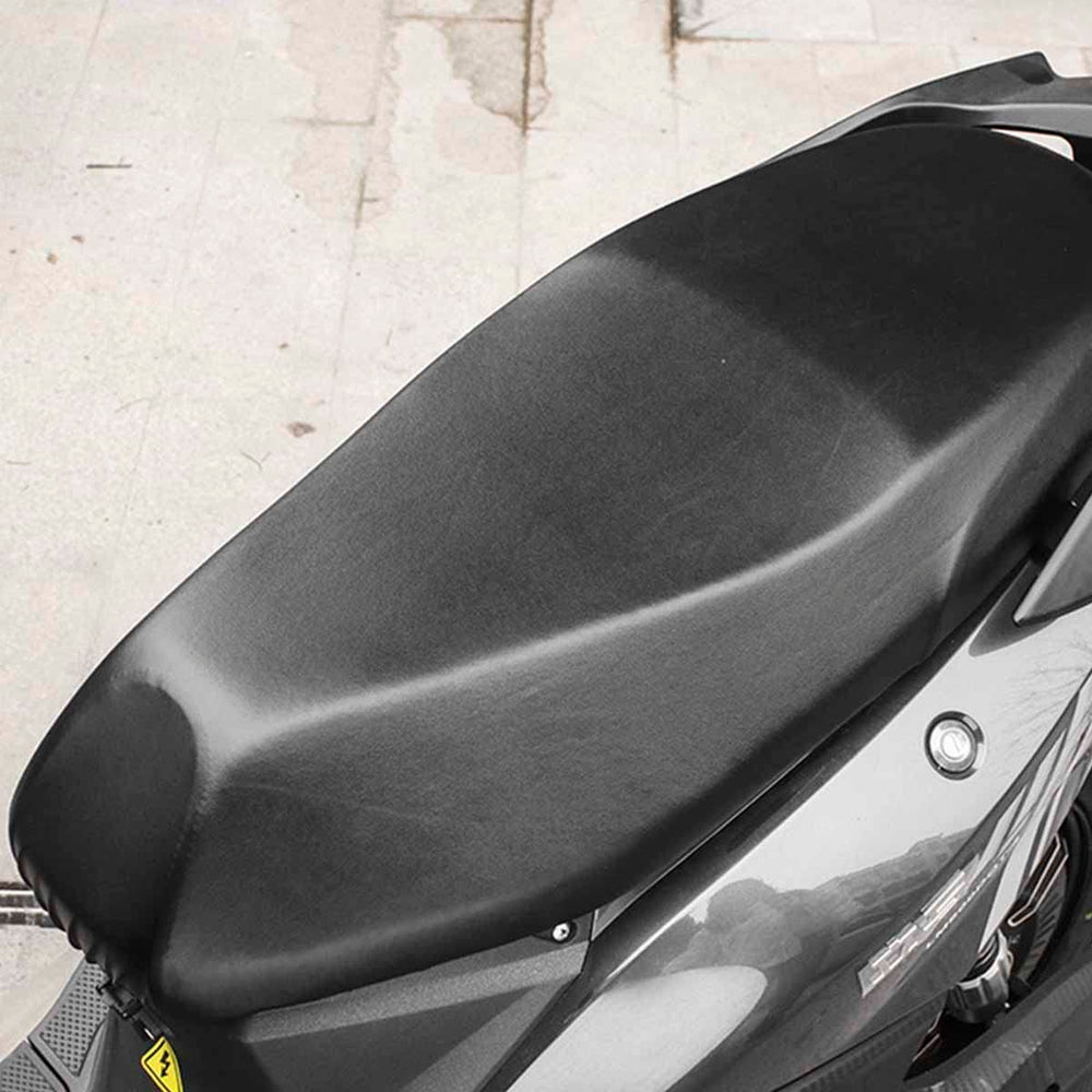 Abizarch black high-stretch cover hugging contoured seat profile