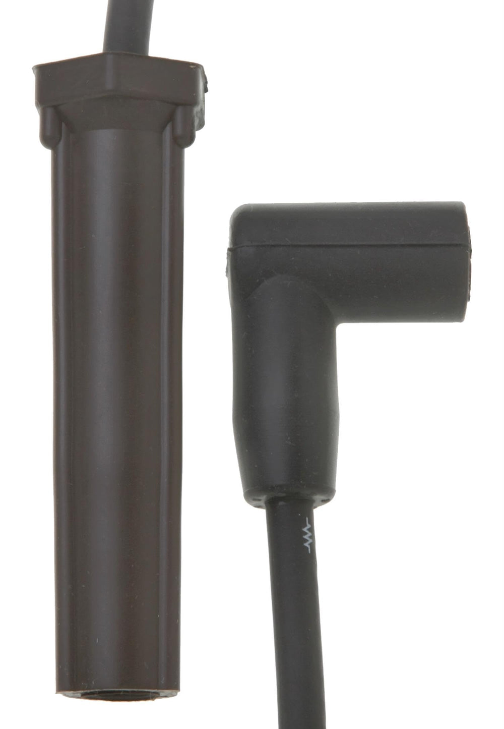 ACDelco Gold close-up of boot and terminal highlighting corrosion resistance and secure seal