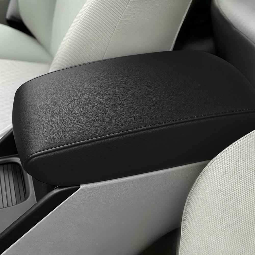AOMSAZTO close-up of texture and stitching for durable finish