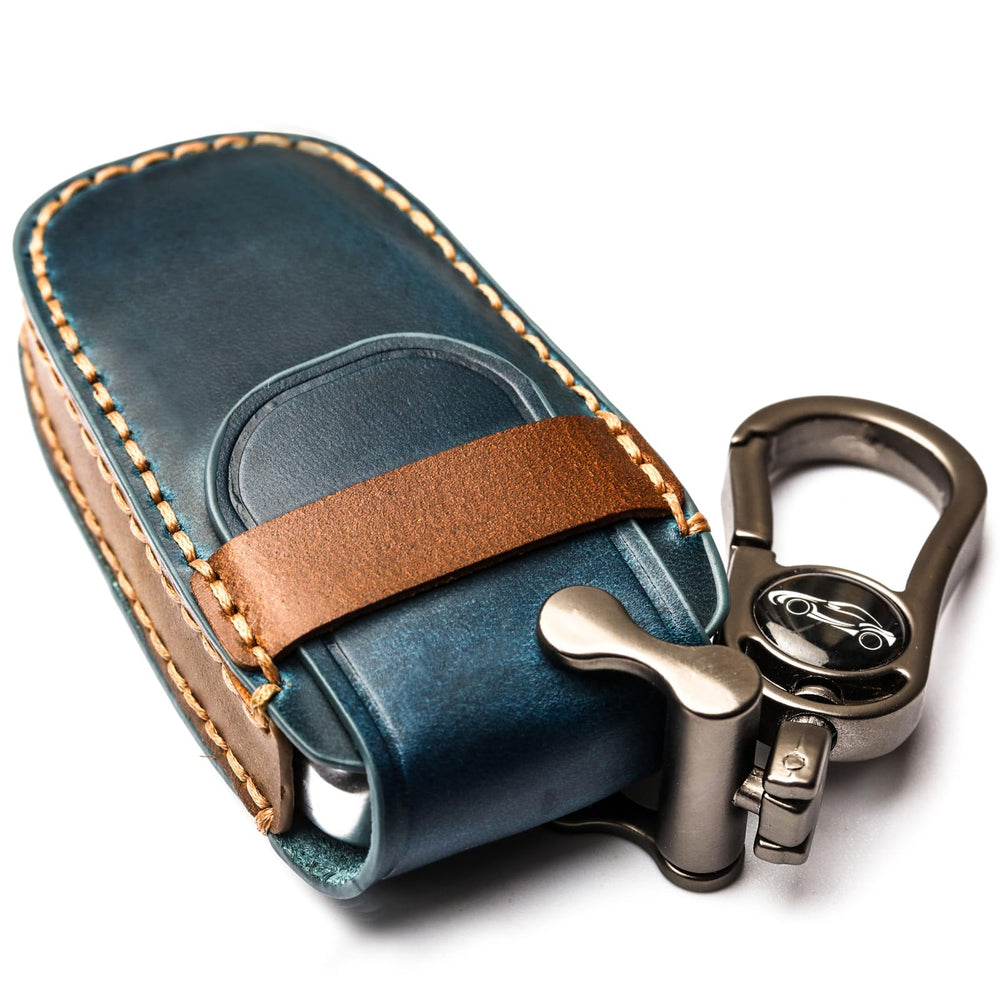APEKUU in hand size comparison shows compact carry convenience