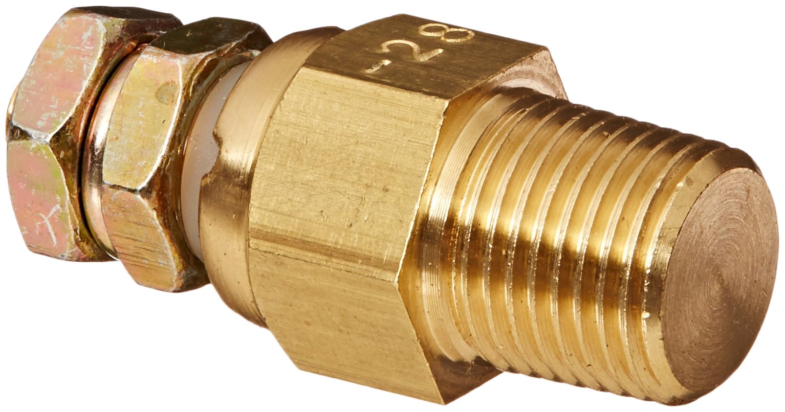 AUTO METER 2259 close-up of 1/8in NPT threads and sensing tip for tight-fit clearance