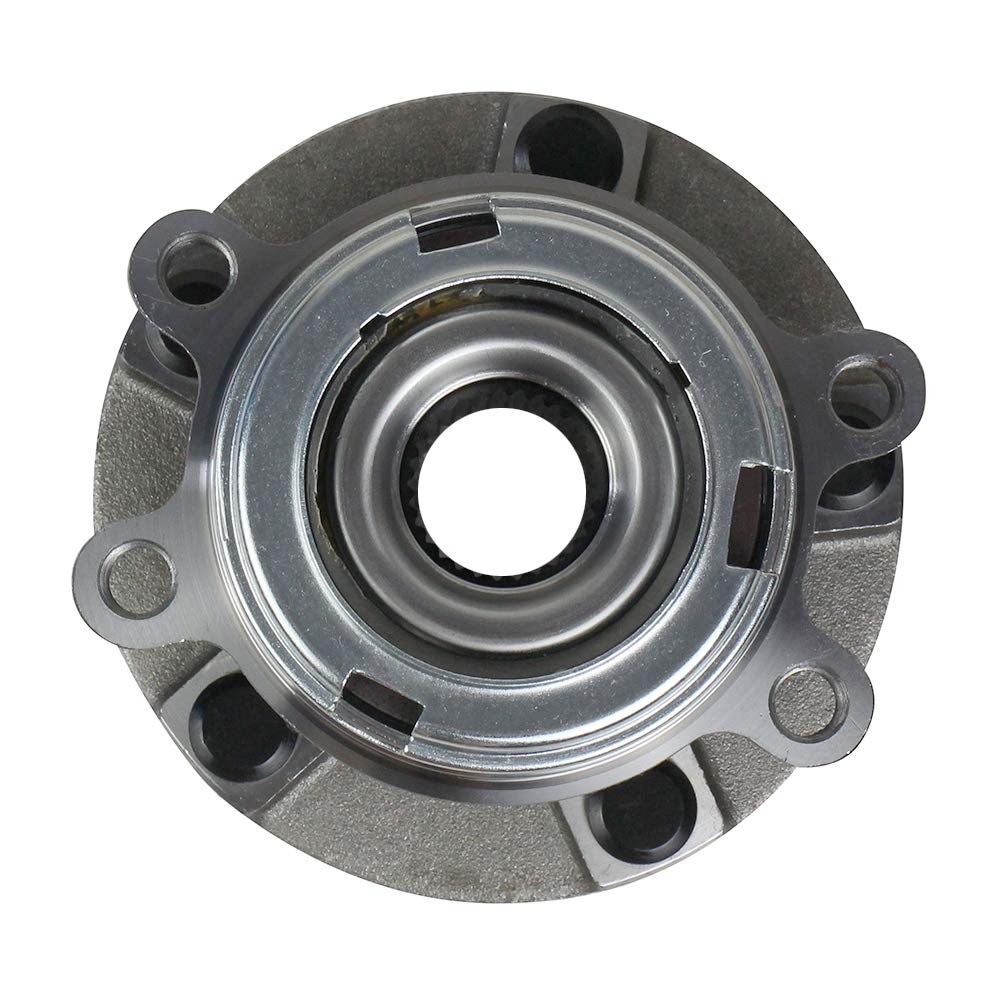 Autoround close-up of flange and bolt pattern, shows accurate bolt circle alignment