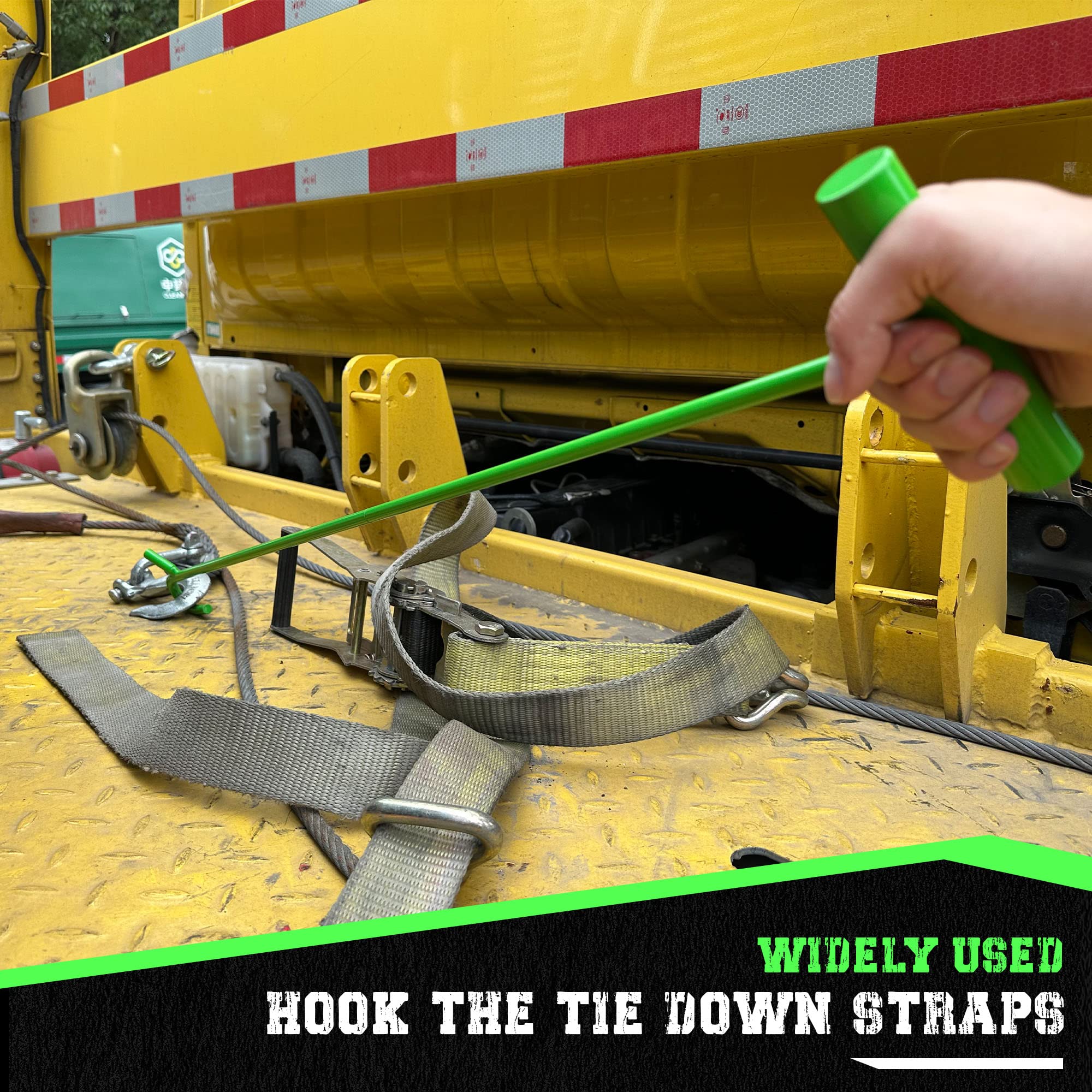 AUTOSwpozo tool in use releasing a fifth-wheel lock for safer operation