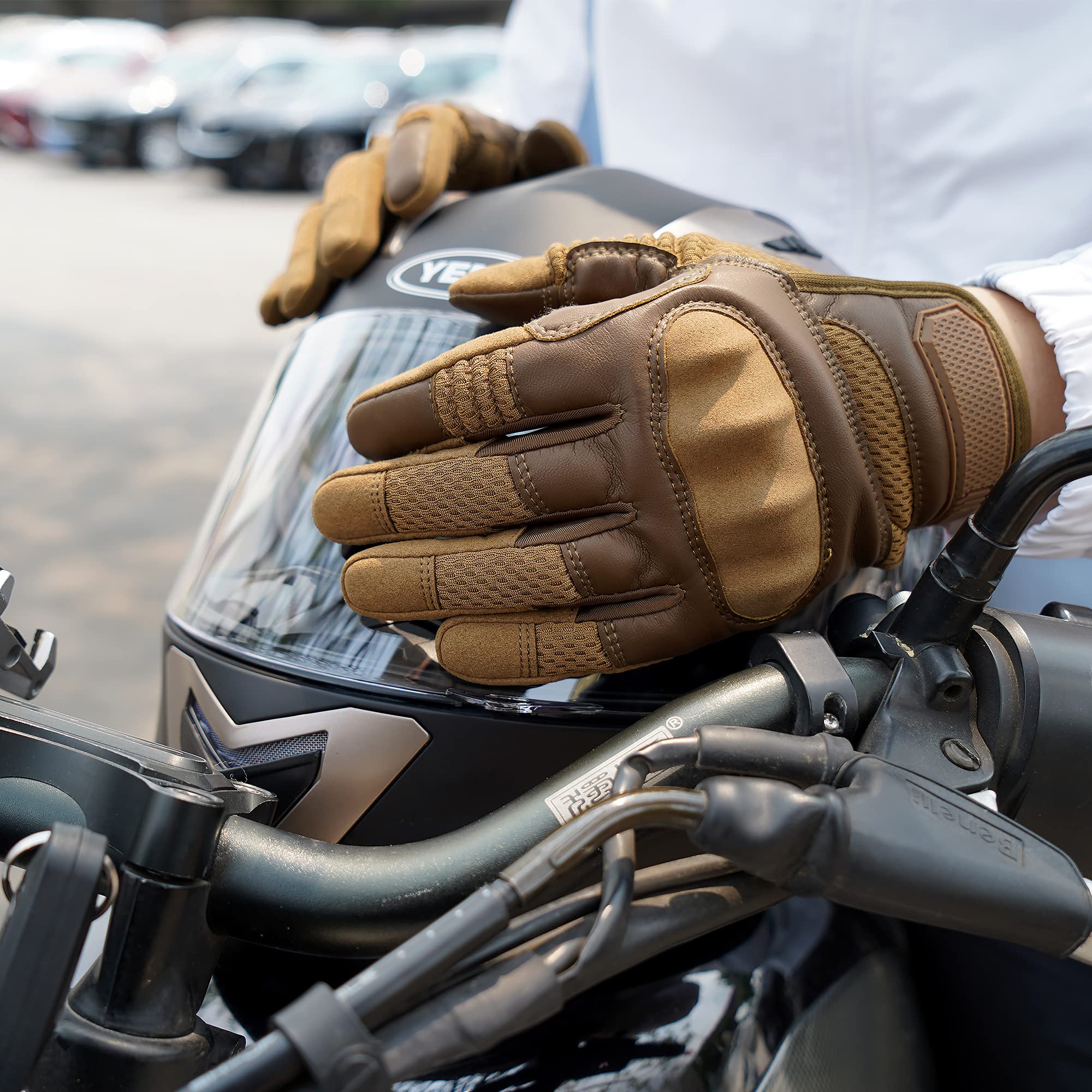 AXBXCX stitched seam and padding detail for long‑lasting wear protection